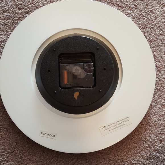 Clock - Picture 2 of 2